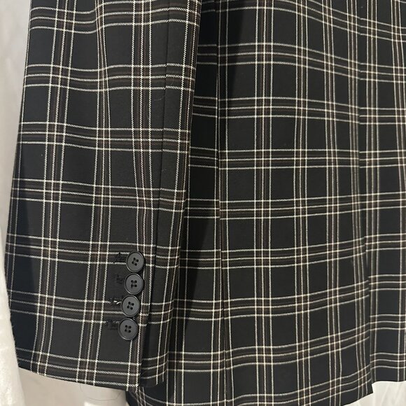 Ariana Blazer – NWT – Size 2 – Black & White Check - Picture 6 of 10